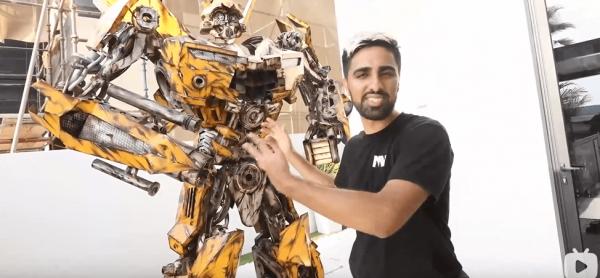 迪拜小哥甩賣7.7億豪宅 買就送勞斯萊斯和法拉利 迪拜小哥甩賣7.7億豪宅 買就送勞斯萊斯和法拉利