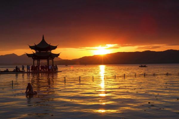 六首黃昏詩詞,不嘆落日,只贊景美 六首黃昏詩詞,不嘆落日,只贊景美