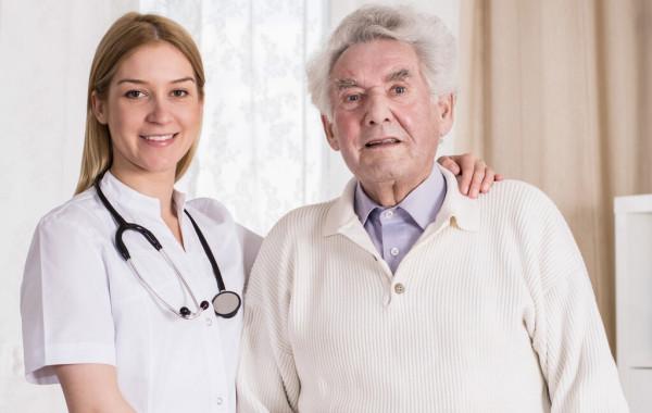 別把衰老當成病，年齡過了70，體檢指標稍有異常也是健康人