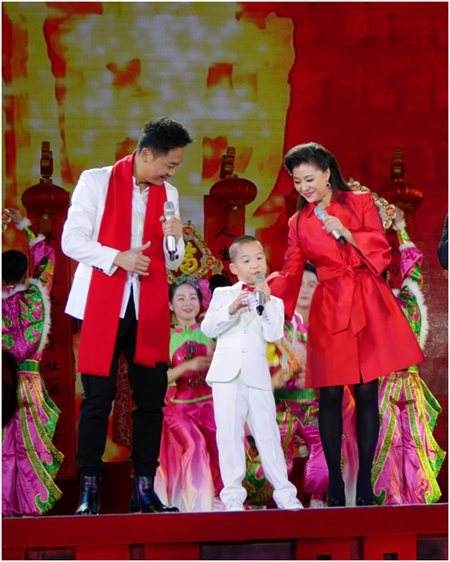 王麗達：32歲嫁給媽媽看準的女婿，婚後生一子，我現在很幸福