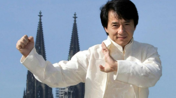 迪拜“第一高富帥”哈曼丹，車牌抵過王思聰車庫，全球男人的天敵