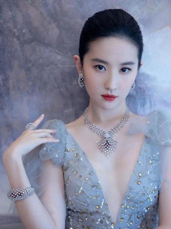 劉亦菲美的驚豔 劉亦菲美的驚豔