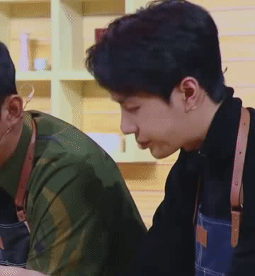 王一博乾飯人現場②