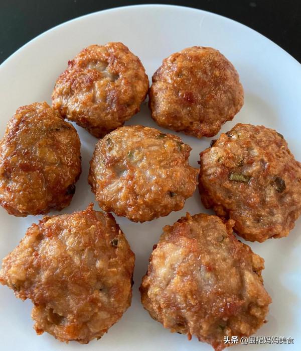 炸藕圓子到底是加麵粉還是生粉？這樣做又酥又脆又香，有4種吃法