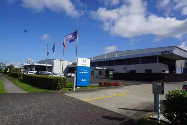 首款紐西蘭進口天然草飼+全羊奶粉！典極全新兒童羊奶粉深度評測