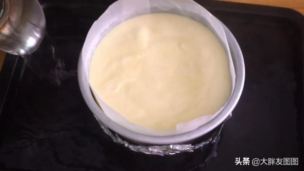 比豆腐還嫩！自制酸奶蛋糕，配方和秘訣都給你，外面買不到