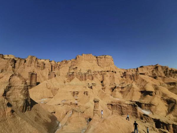 這裡是新疆，大美新疆