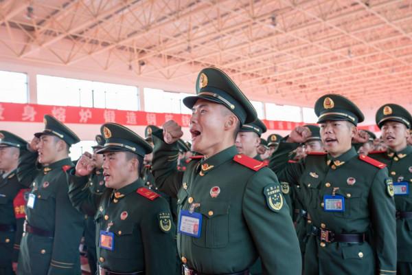 新戰友,請入列!——武警浙江總隊機動支隊隆重舉行2021年度秋季新兵授銜儀式 新戰友,請入列!——武警浙江總隊機動支隊隆重舉行2021年度秋季新兵授銜儀式