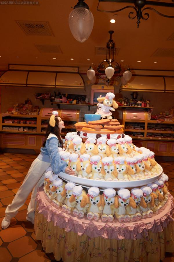 劉詩詩迪士尼造型徹底封神!穿羊絨羔美成花魁,挑染髮型太吸睛了 劉詩詩迪士尼造型徹底封神!穿羊絨羔美成花魁,挑染髮型太吸睛了