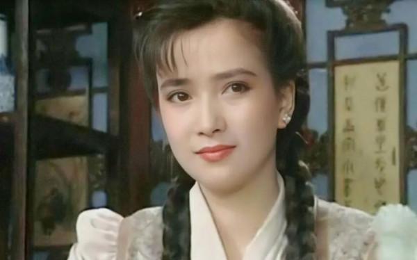 10位內地古裝美人今昔對比，有人曾鋃鐺入獄，有人因太美險被毀容