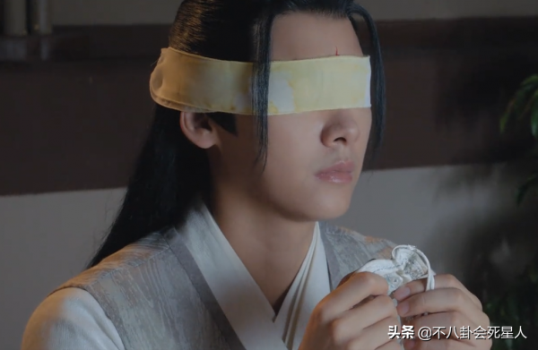 男星臉腫太可怕！顏值下滑十倍，王一博、鹿晗、李易峰紛紛中招