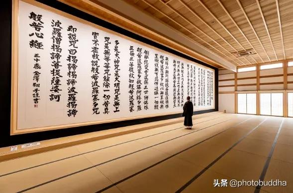 33歲的“智障”女孩，寫出全世界最大的佛經作品