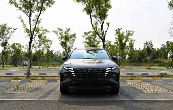 尺寸超豐田榮放,標配1.5T高功率引擎,第五代途勝L解析! 尺寸超豐田榮放,標配1.5T高功率引擎,第五代途勝L解析!