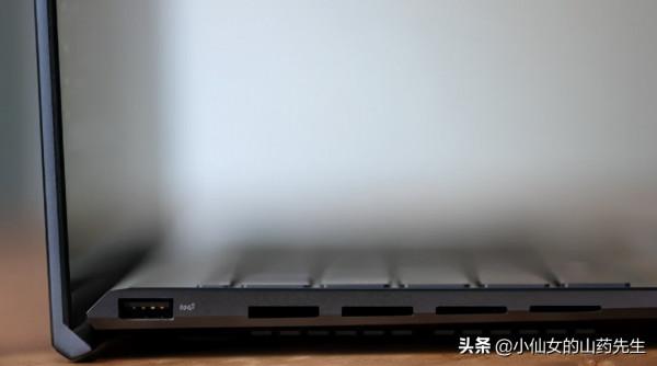 華碩 ZENBOOK 14X OLED 評測:一款酷炫但不切實際的膝上型電腦 華碩 ZENBOOK 14X OLED 評測:一款酷炫但不切實際的膝上型電腦