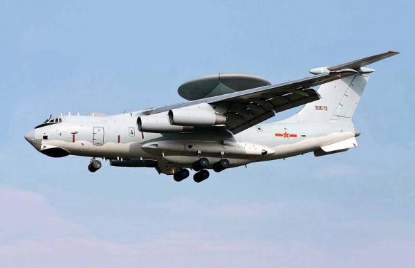 2001年南海撞機時中國海空裝備如此落後 空軍二代機 艦艇靠火炮防空 2001年南海撞機時中國海空裝備如此落後 空軍二代機 艦艇靠火炮防空