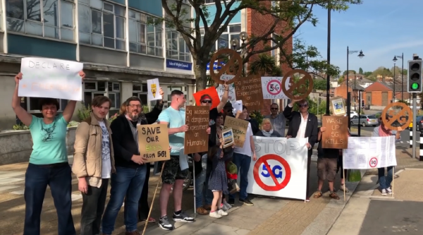 為何網傳5G會致癌？5G已被蜥蜴人控制？5G背後的真相到底是什麼？