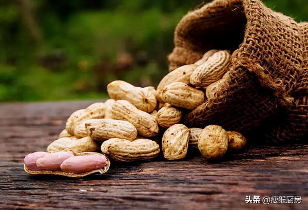 秋冬進補註重潤秋燥，秋冬季節這5種食物別錯過，滋補潤燥身體好