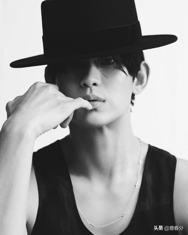 經歷窮困患病，戲外的金秀賢讓人心疼，卻因一場哭戲成為國民男神