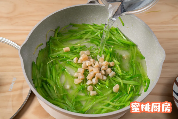 紅蘿蔔、白蘿蔔不如它!一次教3個菜,誰煮都好吃 紅蘿蔔、白蘿蔔不如它!一次教3個菜,誰煮都好吃