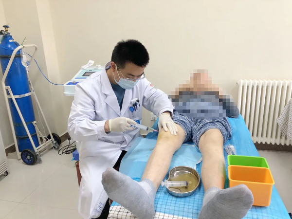 【外聘專家】甘肅寶石花醫院風溼骨病 中醫 針灸科主任-李向軍