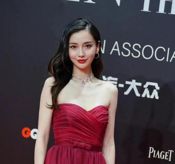女星紅毯生圖只服Angelababy,叫她“紅毯殺手”不為過吧? 女星紅毯生圖只服Angelababy,叫她“紅毯殺手”不為過吧?