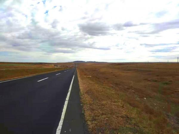 中秋國慶小長假開啟內蒙古大草原自由行，沒有擁擠，別有風味