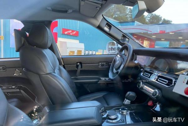 俄羅斯全新總統SUV！4&period;4T&plus;空氣懸架，價格只要庫裡南四分之一