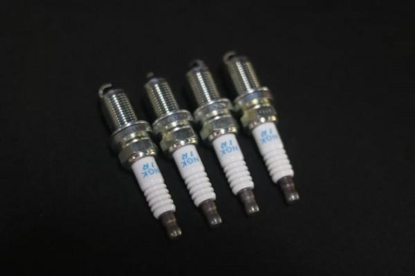 怪獸修車：翻新一輛“破爛不堪”的吉普指南者，滿血復活變新車