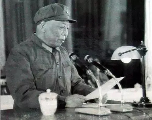 1981年,楊得志提交了3種不同軍演方案,鄧小平拍板:搞就搞大的 1981年,楊得志提交了3種不同軍演方案,鄧小平拍板:搞就搞大的