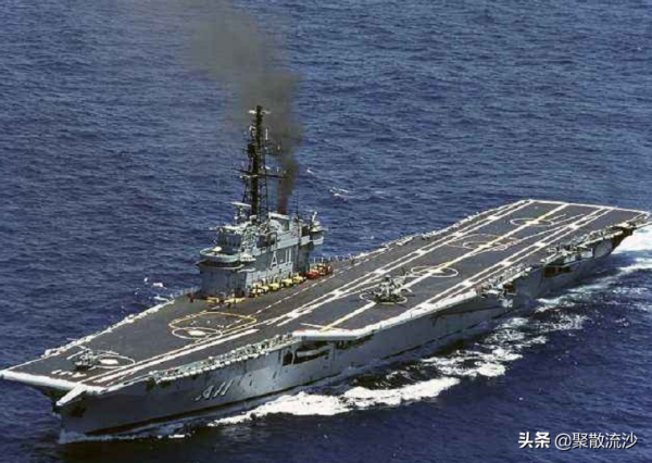 1200萬買艘32800噸航母,8700萬拿下攻擊艦,123億建造5艘潛艇 1200萬買艘32800噸航母,8700萬拿下攻擊艦,123億建造5艘潛艇