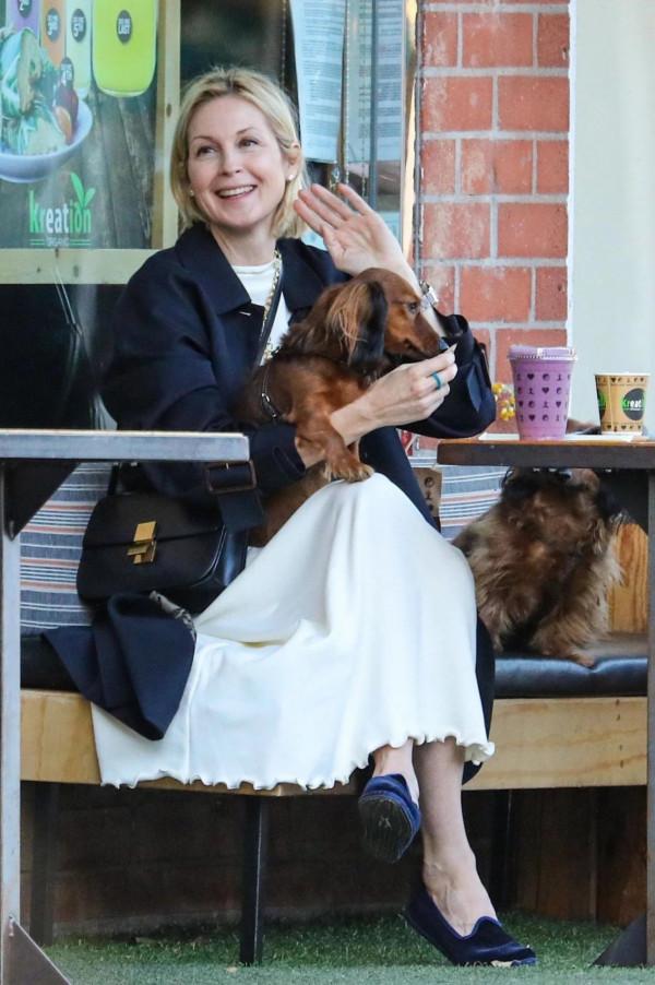 50多歲穿得比小姑娘還時髦，20歲穿到70歲都不違和，這才是真高手