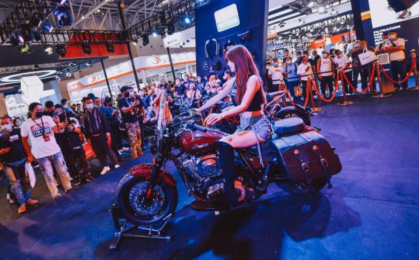 「2021中國摩博會」印第安摩托車2022新車釋出，全新CHIEF系列&amp;FTR R CARBON重磅登場