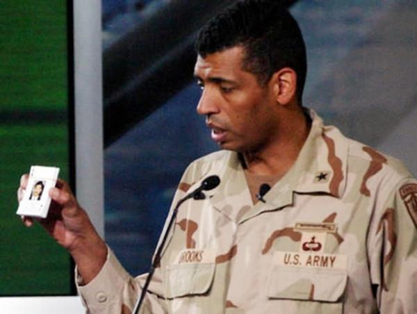 烏代、庫賽被美軍槍殺後，鄰居披露扎伊丹告發前後鮮為人知的內情