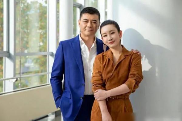 被李湘搶走富豪男友,出局後的秦海璐遇真愛,反觀李湘卻事業受阻 被李湘搶走富豪男友,出局後的秦海璐遇真愛,反觀李湘卻事業受阻