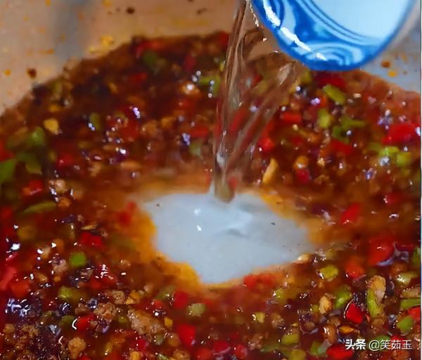 肉沫豆腐雞蛋羹，這口感，這營養簡直爆棚了，太美味了