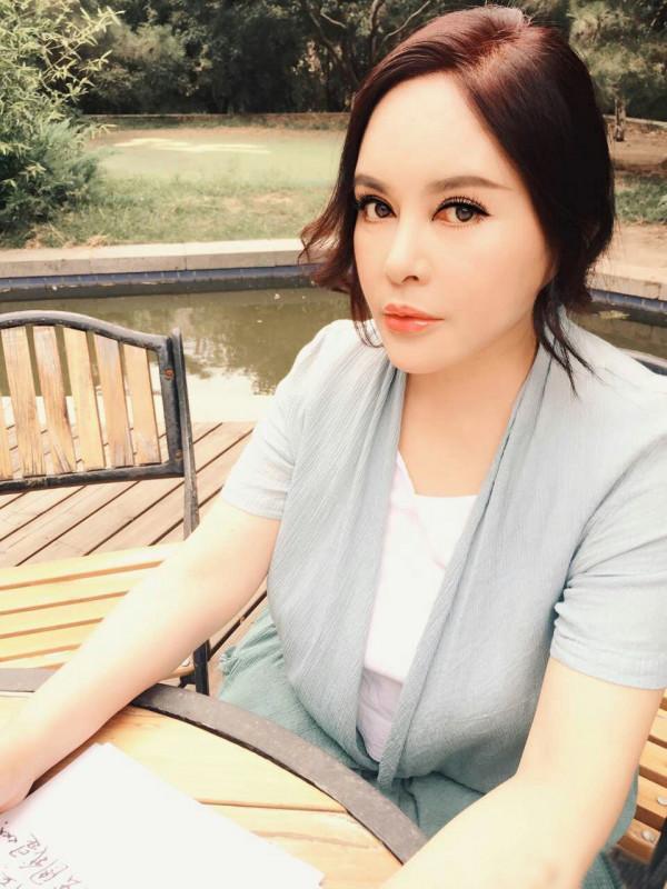 “黑龍江媳婦”千百惠:嫁離異的音樂才子,與婆婆情同母女 “黑龍江媳婦”千百惠:嫁離異的音樂才子,與婆婆情同母女