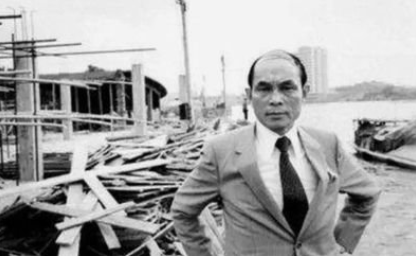 郭晶晶丈夫背後的家族有多牛？其父享國葬，何鴻燊和李嘉誠扶靈