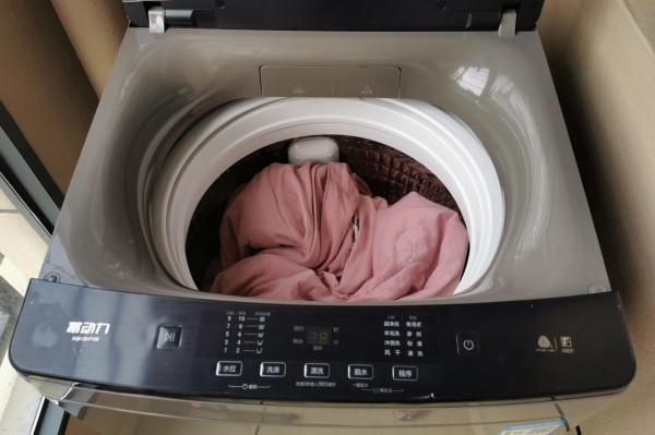 我剛換了滾筒洗衣機，和波輪洗衣機對比，有三處更好，但五處不足