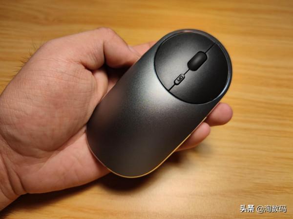 國貨內卷無情:¥13塊9的CNC鋁合金無線充電靜音滑鼠拆解曬單簡評 國貨內卷無情:¥13塊9的CNC鋁合金無線充電靜音滑鼠拆解曬單簡評