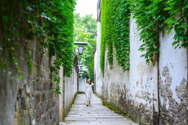 千年古鎮烏鎮，中國最後的枕水人家，美成了一幅絕美的水彩畫