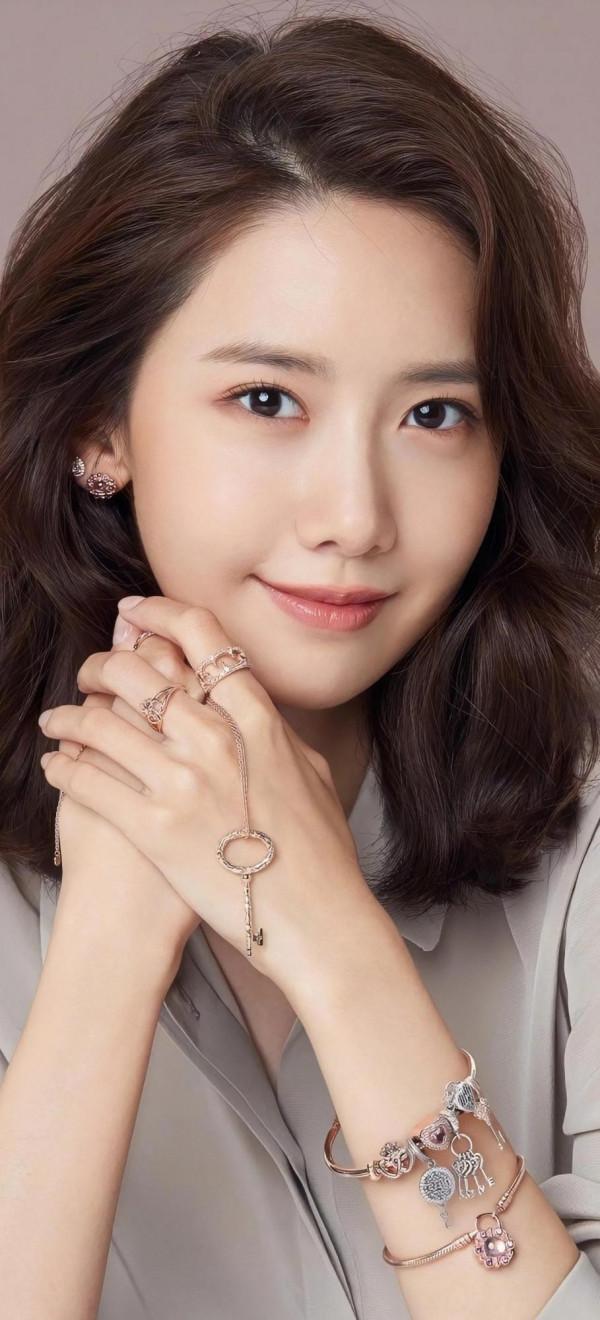 明星超高畫質美圖林允兒