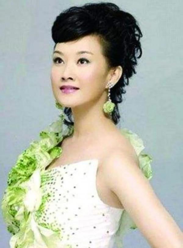 從山旮旯裡飛出來的金鳳凰&mdash;&mdash;&mdash;宋祖英