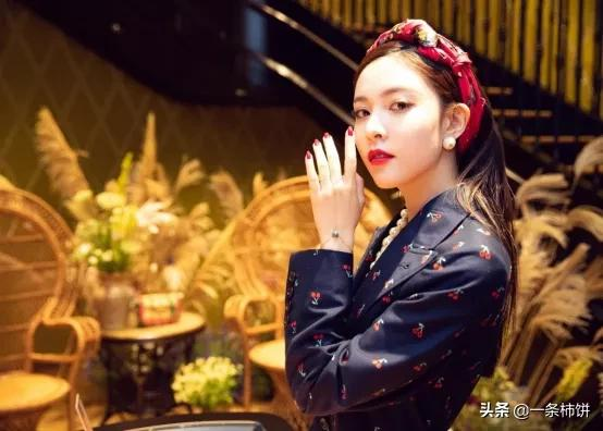 如何搭配港風服裝？細節體現精緻，品味提升格調，讓你美出新高度