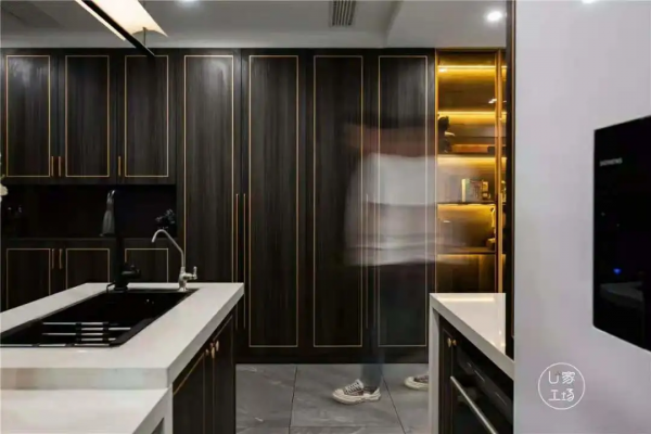 在定製工廠呆了3年後，我發現了行業&OpenCurlyDoubleQuote;貓膩&rdquo;