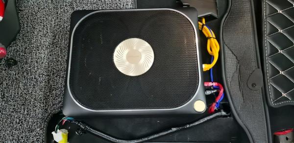 謳歌CDX音響改裝摩雷柯蕾兩分頻,更高品質的音響體驗 謳歌CDX音響改裝摩雷柯蕾兩分頻,更高品質的音響體驗