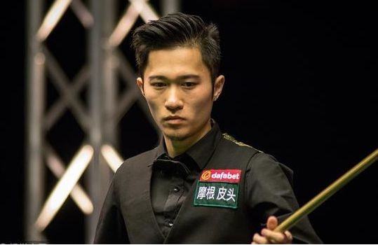 梁文博2-4無緣正賽!英格蘭賽:曹宇鵬領銜三將晉級 梁文博2-4無緣正賽!英格蘭賽:曹宇鵬領銜三將晉級