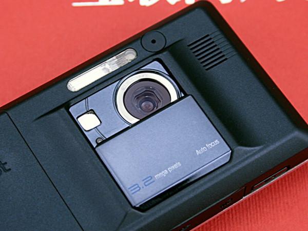 ［經典手機］ 索尼愛立信K818：2007年320萬自動對焦