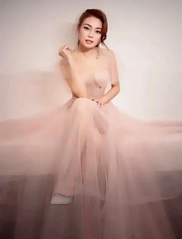 容祖兒 美麗漂亮實力唱將高畫質桌布