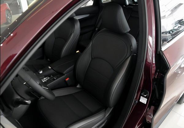 英菲尼迪QX50，配BOSE音響，全系2.0T沃德十佳引擎，入門才26萬多