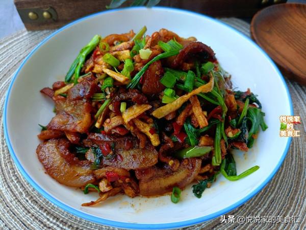 湘菜最有名的家常小炒，堪稱下飯菜的“天花板”，鹹香開胃真好吃